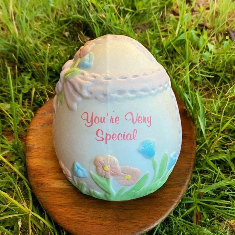 Ceramic Easter Egg by Russ - Picture 2 of 6